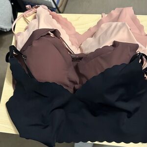 Elegant Scalloped Edge Wireless Bras - Black, Brown, Pink